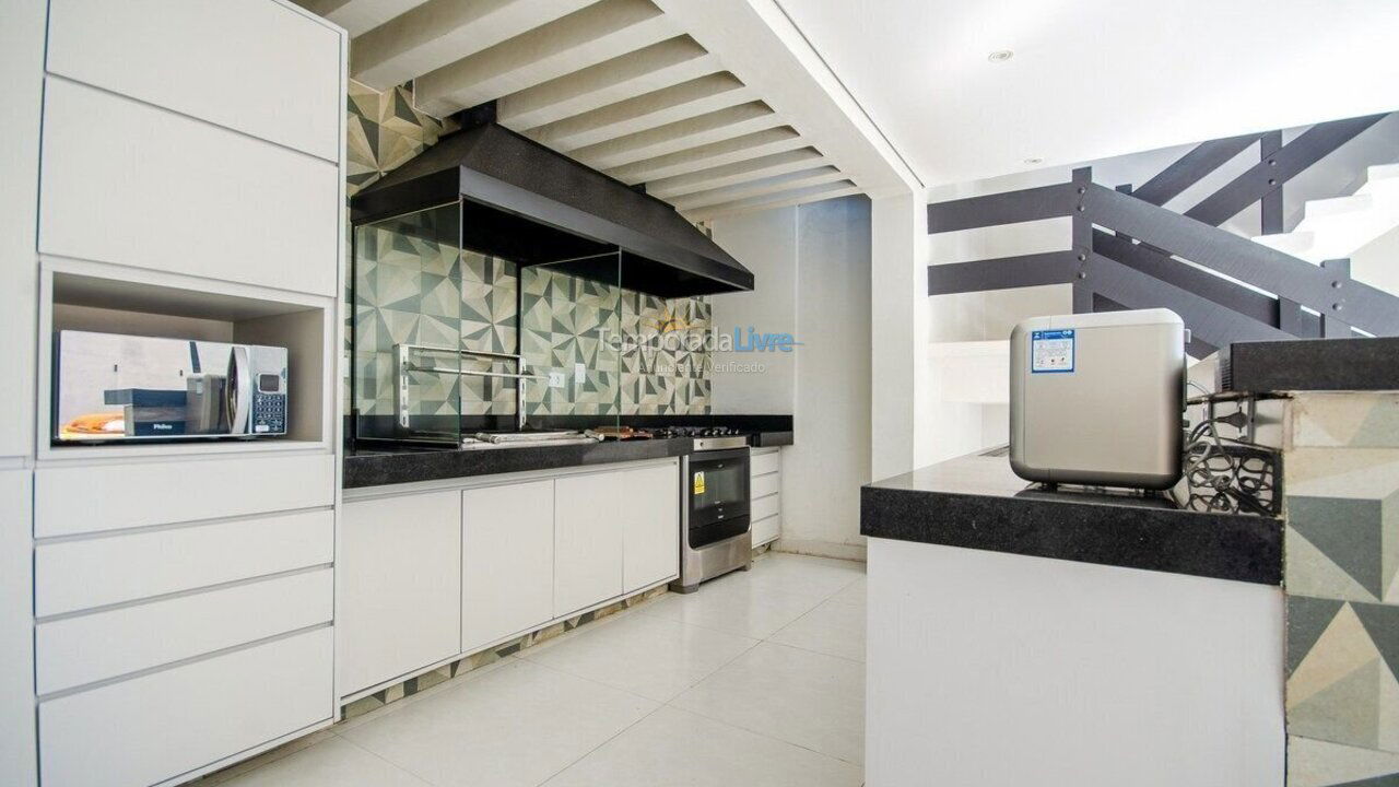 House for vacation rental in Guarujá (Praia do Pernambuco)