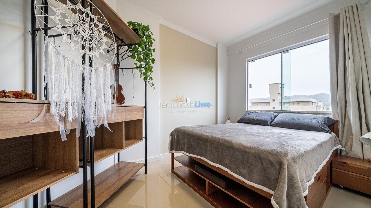 Apartamento para alquiler de vacaciones em Bombinhas (Praia de Bombas)