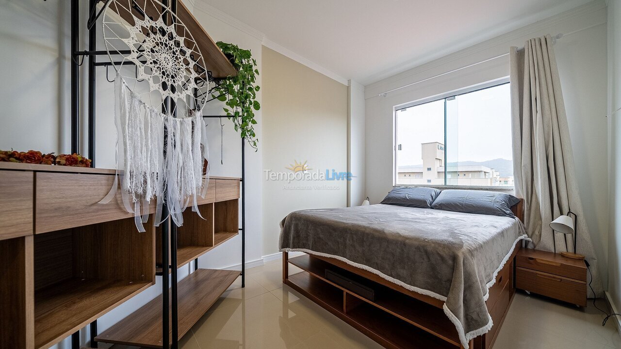 Apartamento para alquiler de vacaciones em Bombinhas (Praia de Bombas)