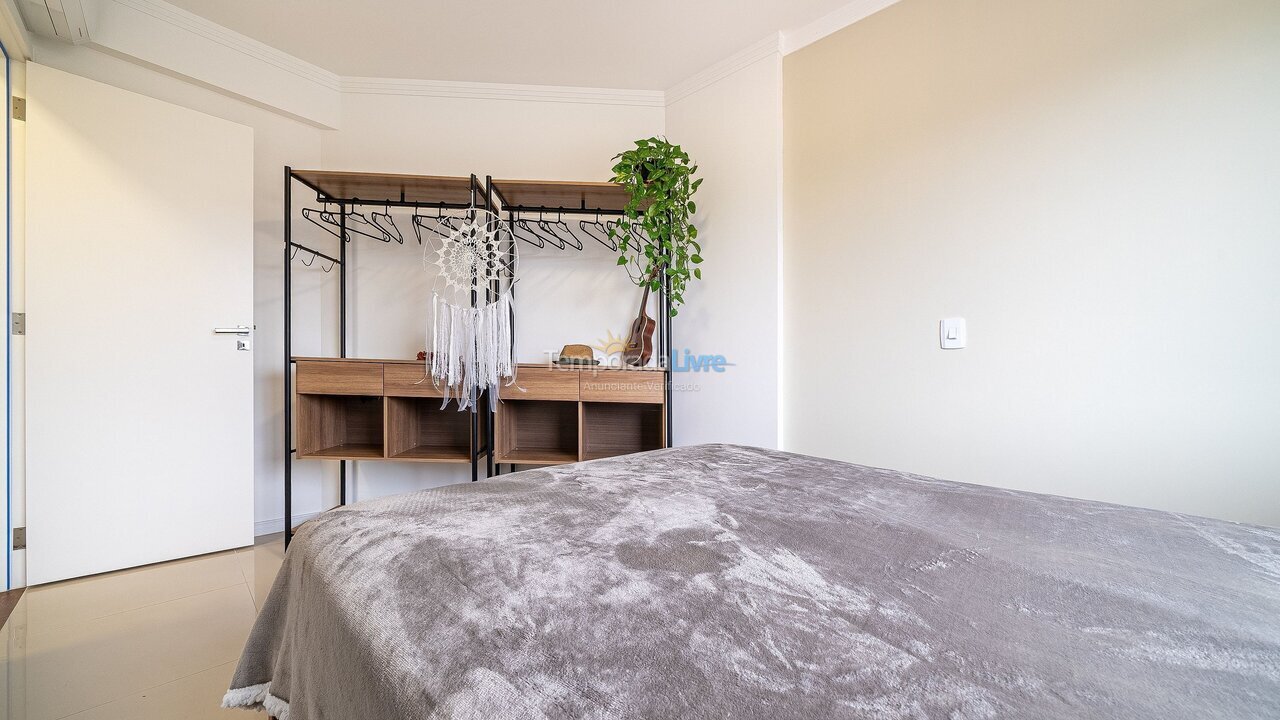 Apartamento para alquiler de vacaciones em Bombinhas (Praia de Bombas)