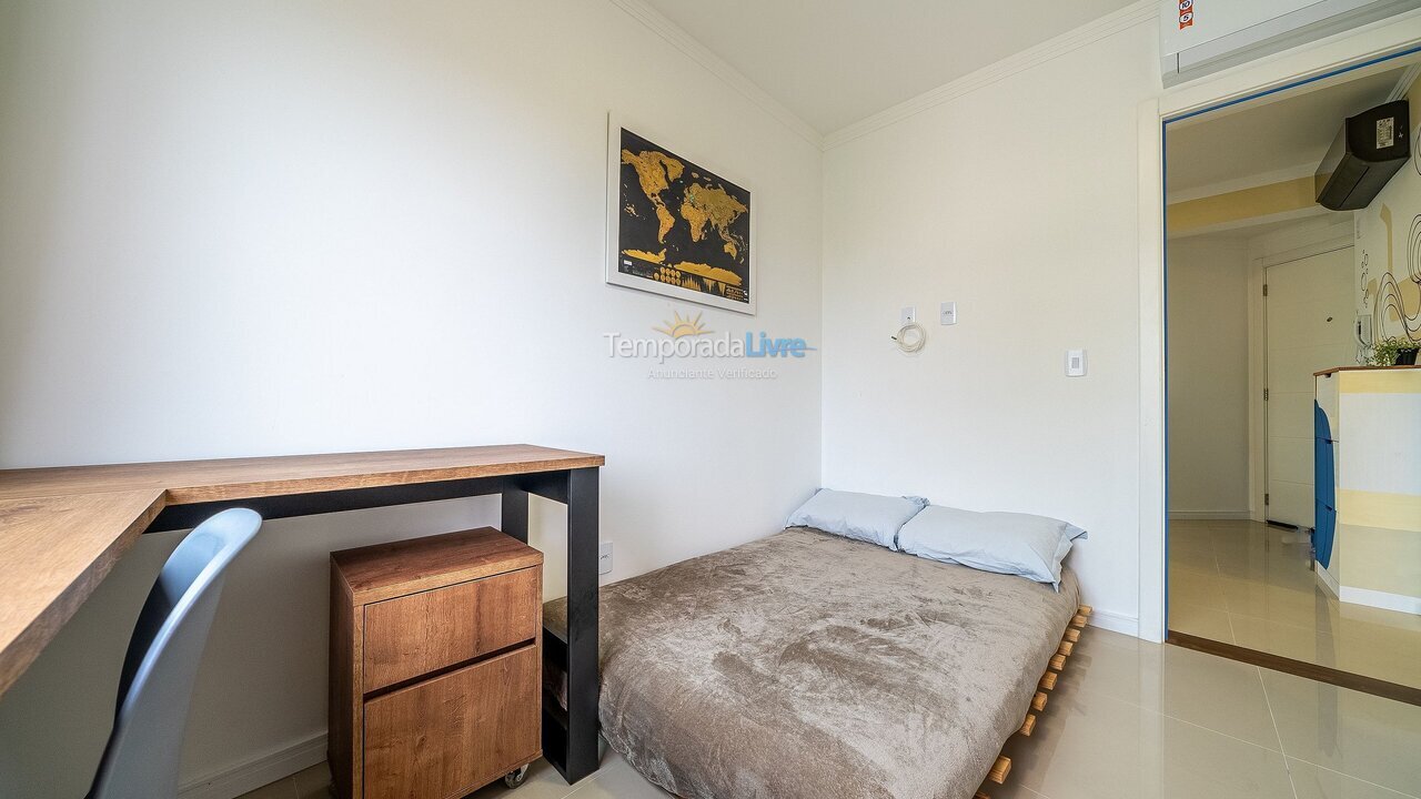 Apartment for vacation rental in Bombinhas (Praia de Bombas)
