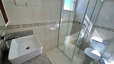 ÁTICO CON PISCINA PRIVADA CON 03 SUITES