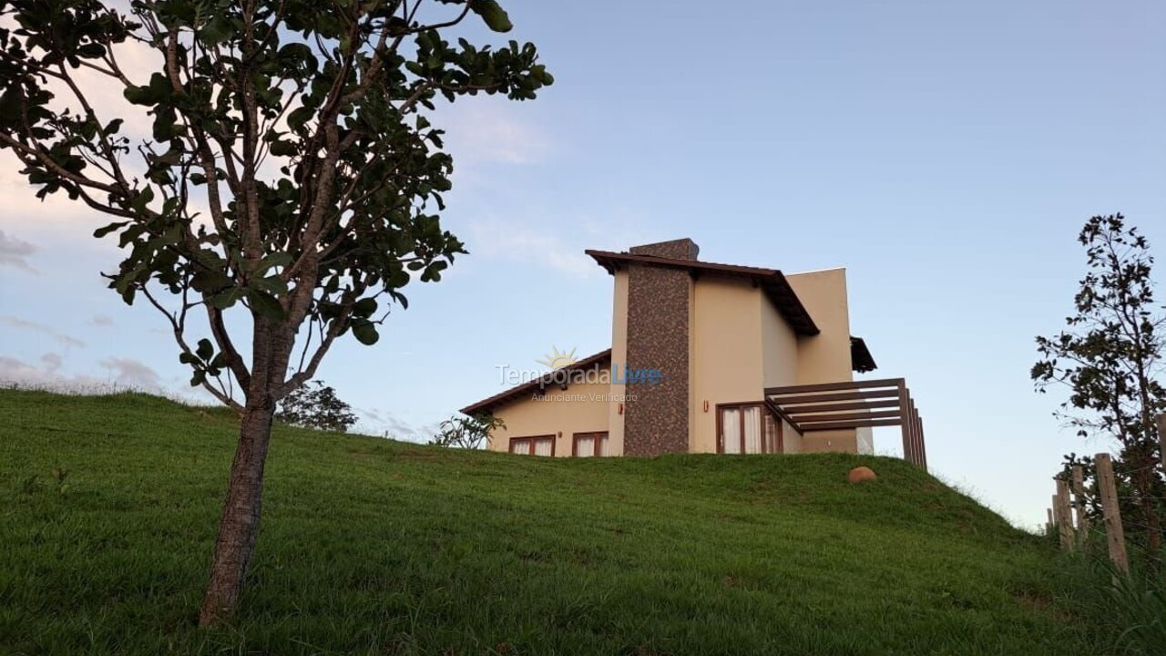 Casa para aluguel de temporada em Alexânia (Corumbá Iv)