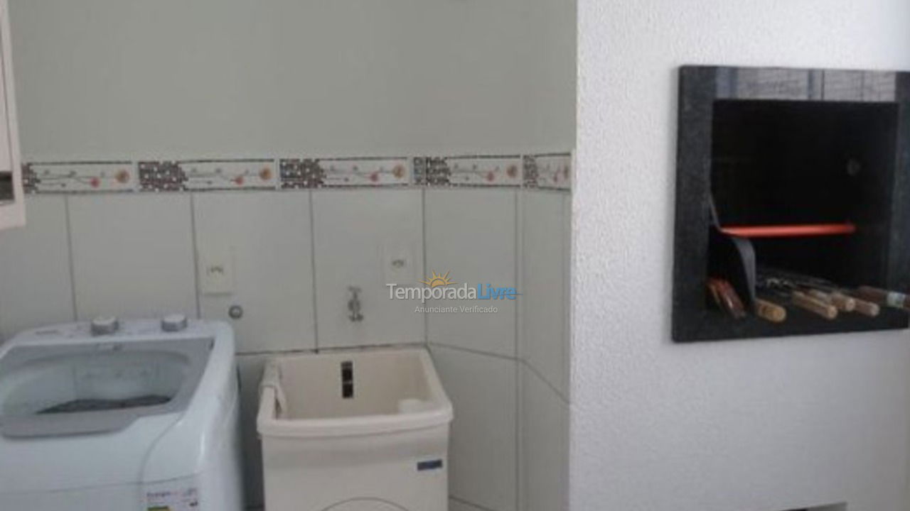 Apartamento para aluguel de temporada em Florianopolis (Praia dos Ingleses)