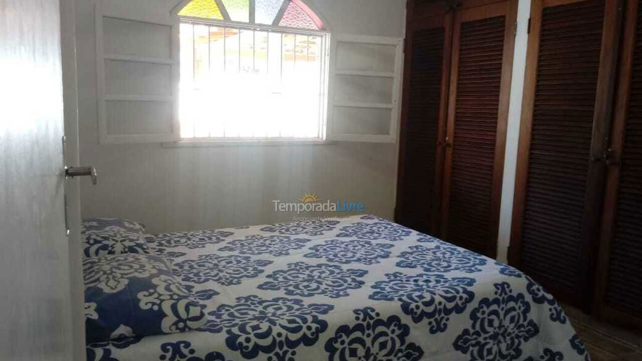 Apartamento para aluguel de temporada em Cabo Frio (Praia do Foguete)