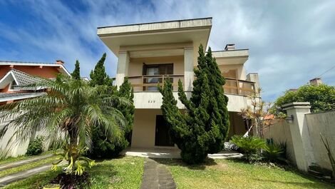 Casa para alugar em Torres - Praia da Cal