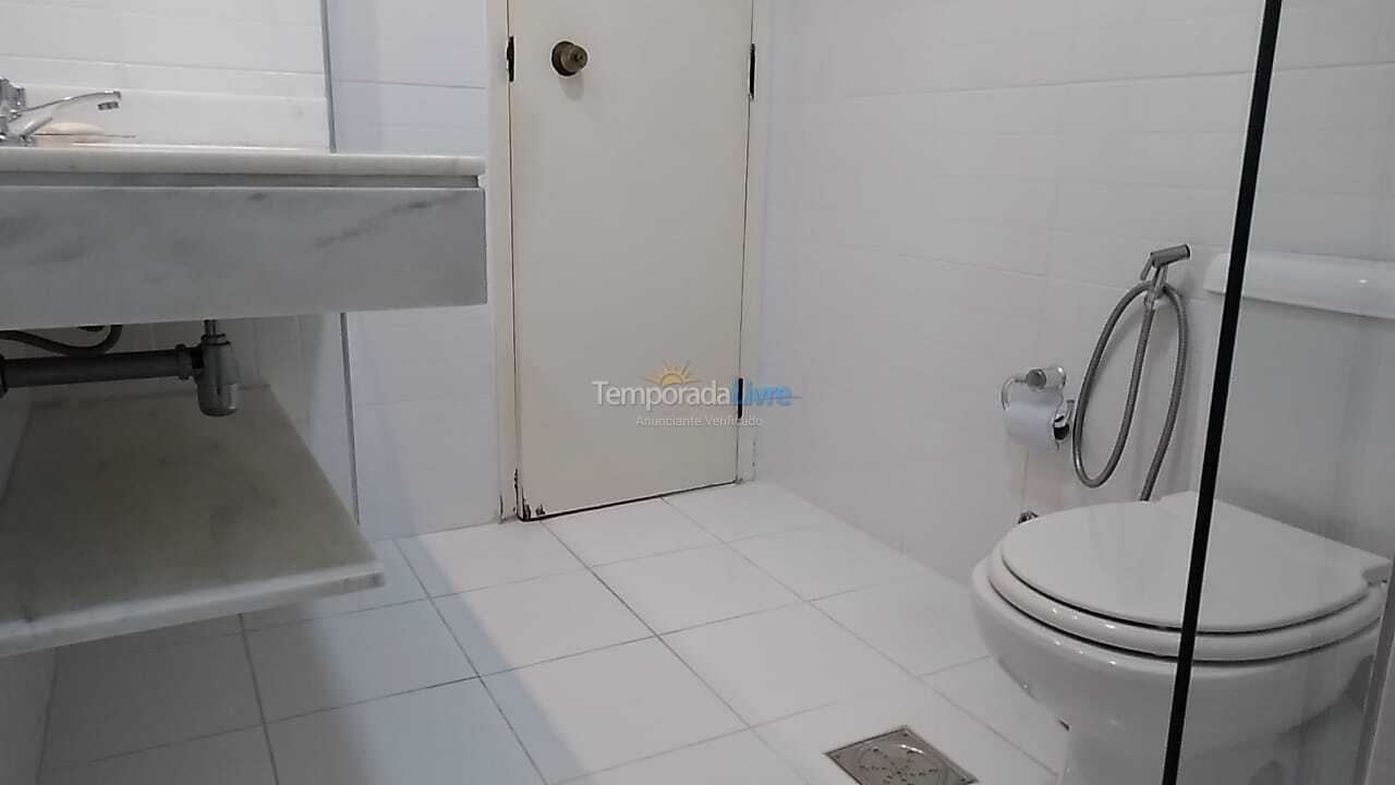 Apartamento para alquiler de vacaciones em Guarujá (Pitangueiras)