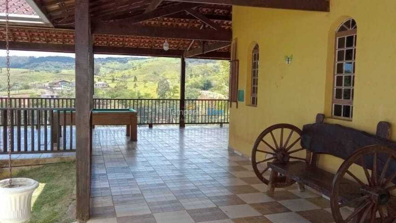 Granja para alquiler de vacaciones em Santana de Parnaíba (Recanto Maravilha 3)