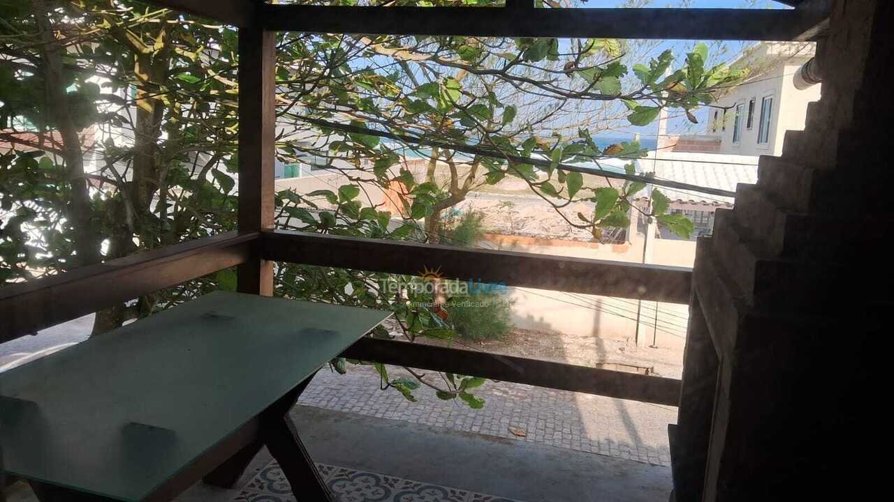 Apartamento para aluguel de temporada em Cabo Frio (Praia do Foguete)