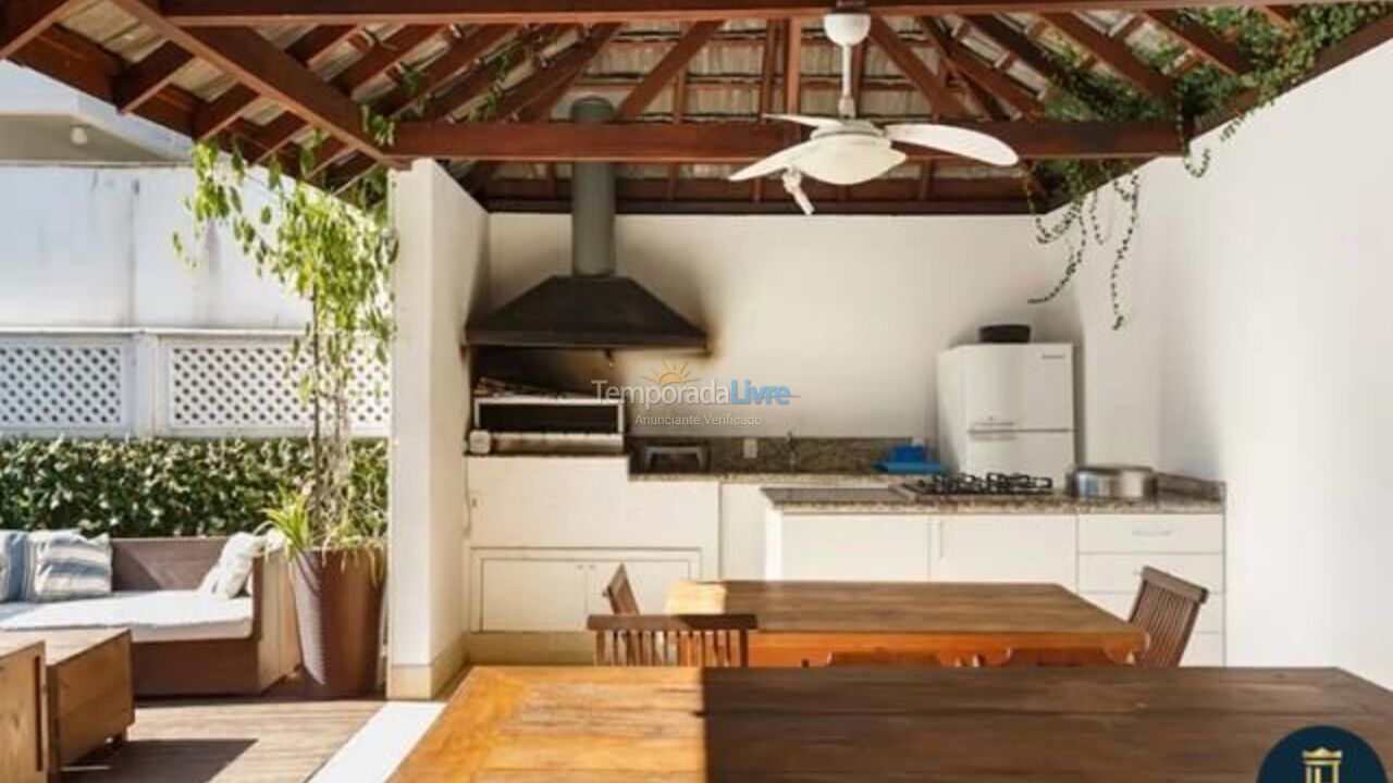 House for vacation rental in Florianopolis (Jurerê Internacional)