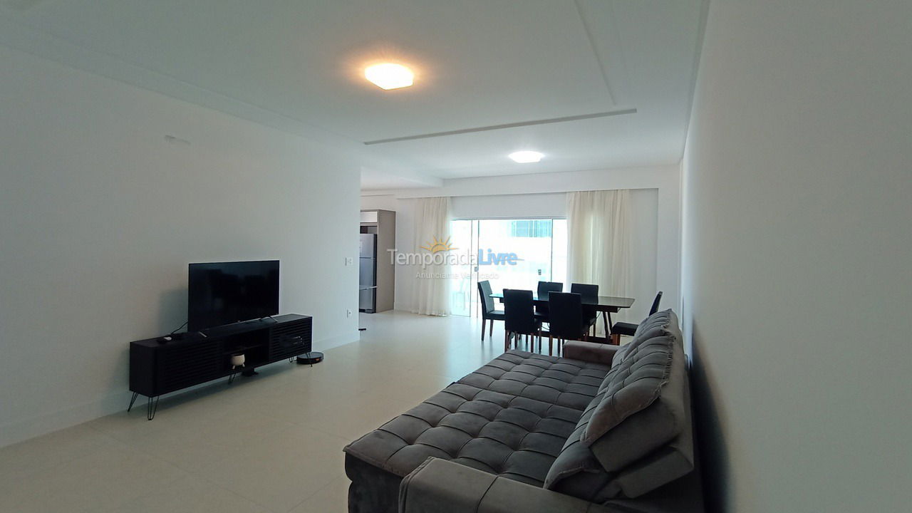 Apartment for vacation rental in Itapema (Meia Praia)