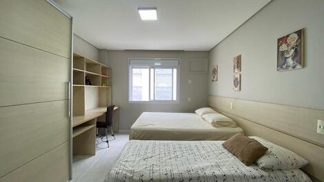 Apartamento 03 dormitórios em Jurerê Internacional