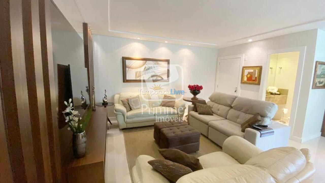 Apartamento para aluguel de temporada em Balneário Camboriú (Centro)