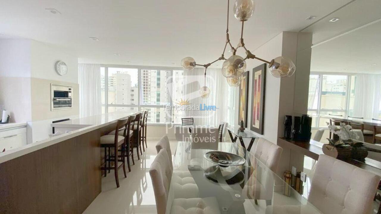 Apartamento para aluguel de temporada em Balneário Camboriú (Centro)