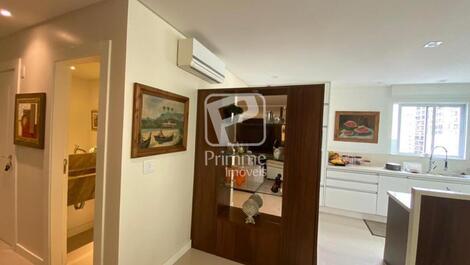 APARTAMENTO EM BALNEÁRIO CAMBORIÚ
