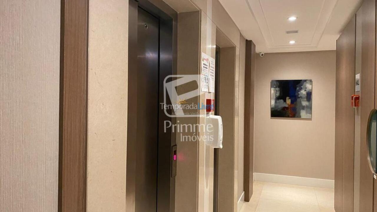 Apartamento para aluguel de temporada em Balneário Camboriú (Centro)