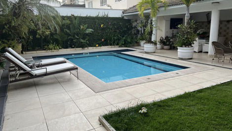 Beautiful Villa - Cond Santa Monica 4 Suites