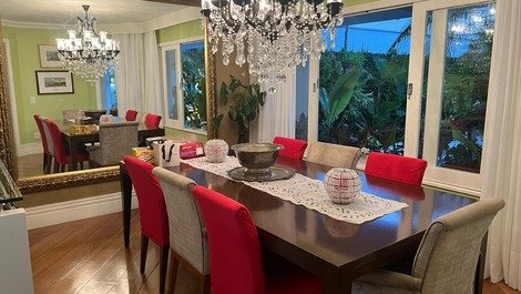 Beautiful Villa - Cond Santa Monica 4 Suites