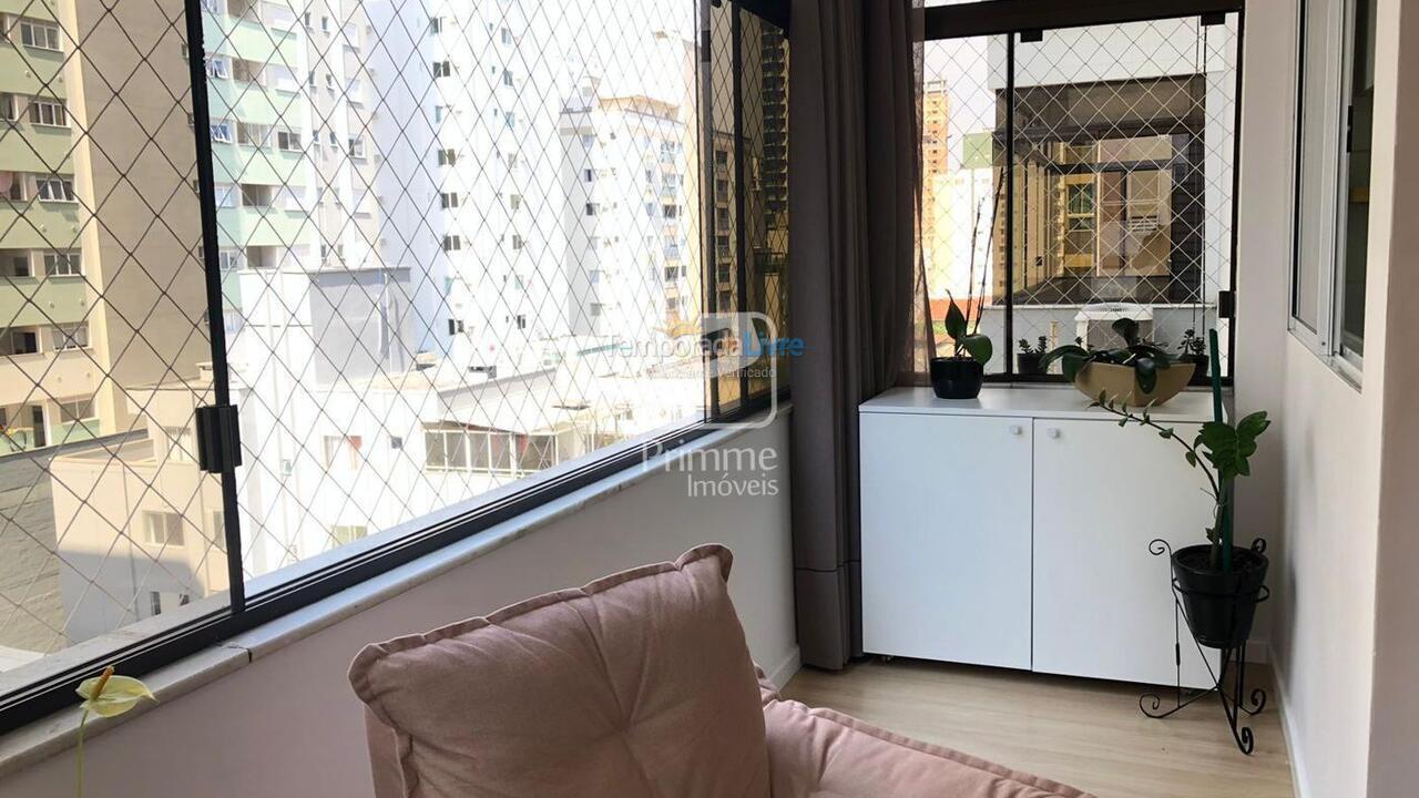 Apartamento para aluguel de temporada em Balneário Camboriú (Centro)