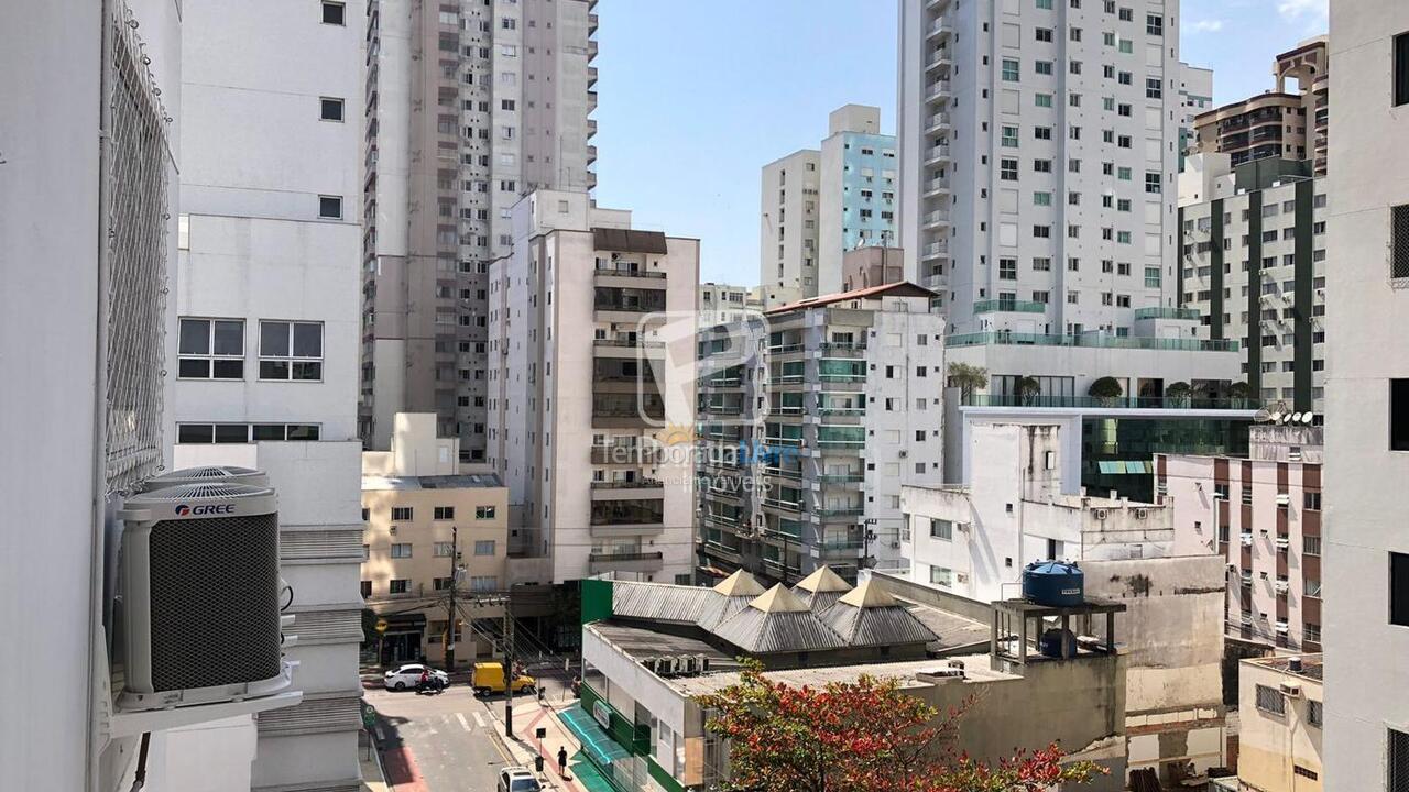 Apartamento para aluguel de temporada em Balneário Camboriú (Centro)