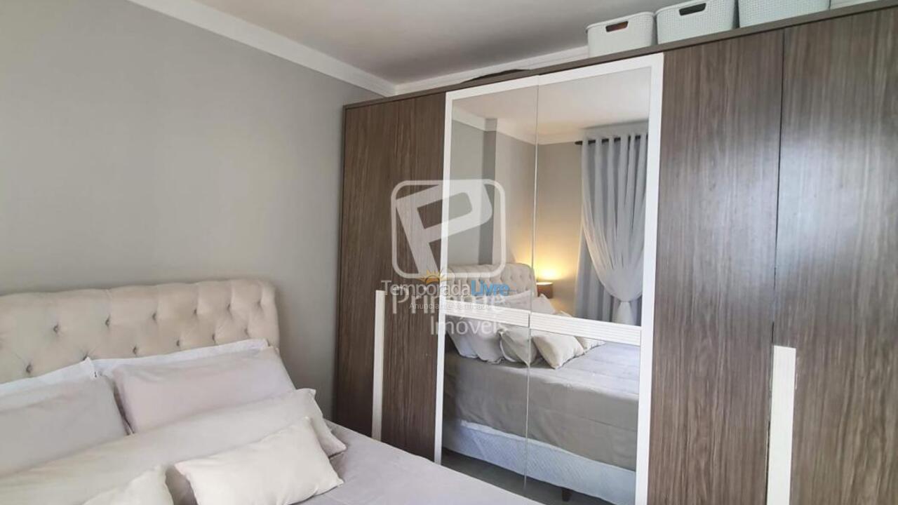 Apartamento para aluguel de temporada em Balneário Camboriú (Centro)