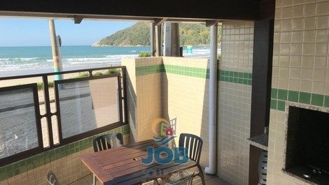 Linda casa em residencial beira mar na Praia da Conceição!