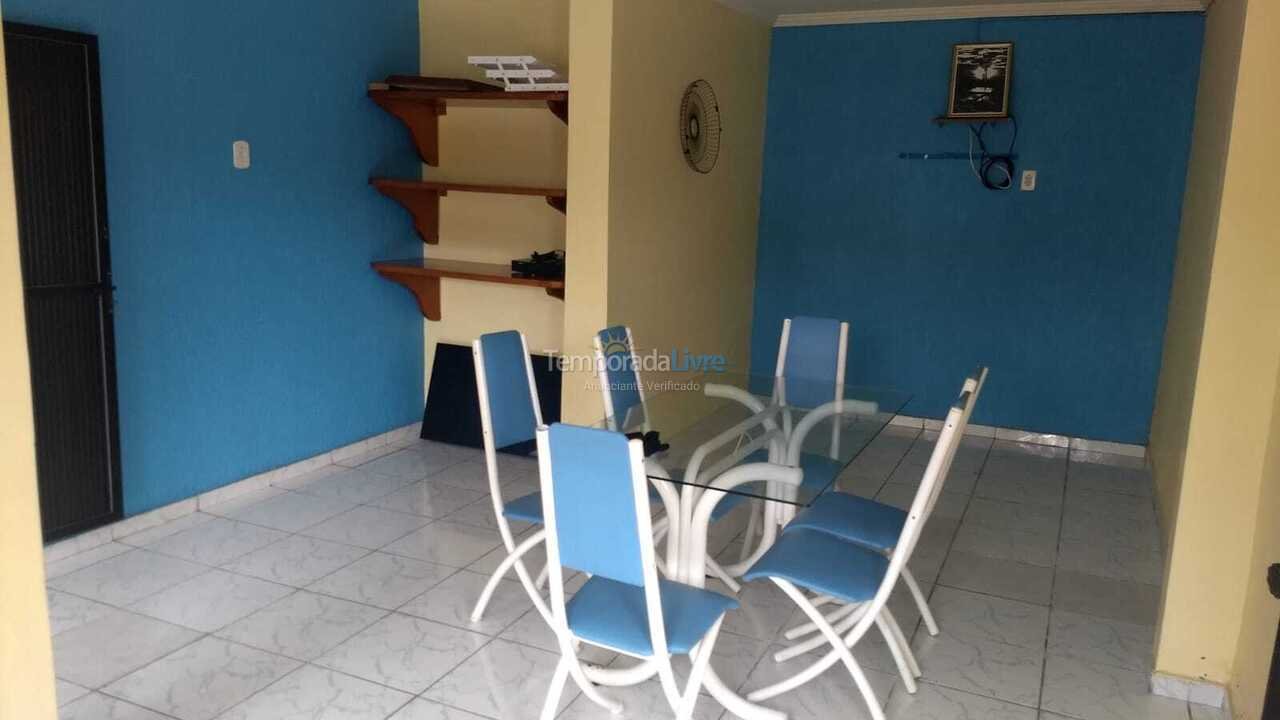 Apartamento para aluguel de temporada em Cabo Frio (São Cristóvão)