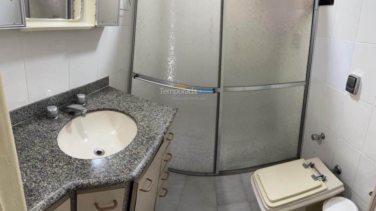 Apartamento para aluguel de temporada em Guarapari (Praia do Morro)