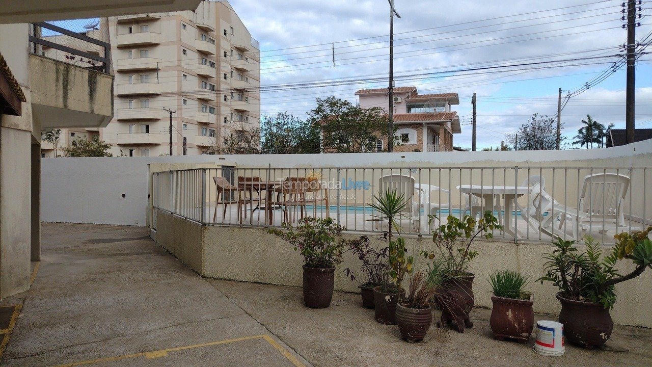 Apartamento para aluguel de temporada em Caraguatatuba (Indaiá)