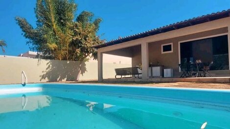 Quintas Pleasant House with Pool