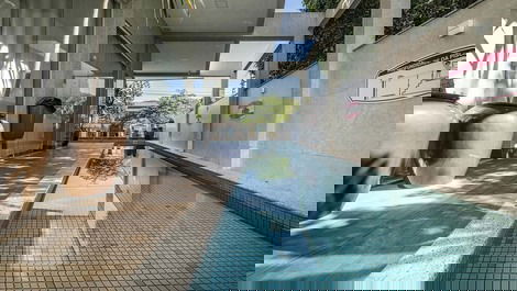 IM202 – Penthouse 3 suites in Mariscal Bombinhas SC