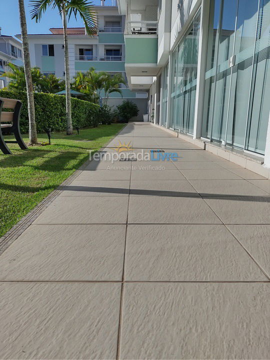 Apartamento para aluguel de temporada em Florianopolis (Canasvieiras)