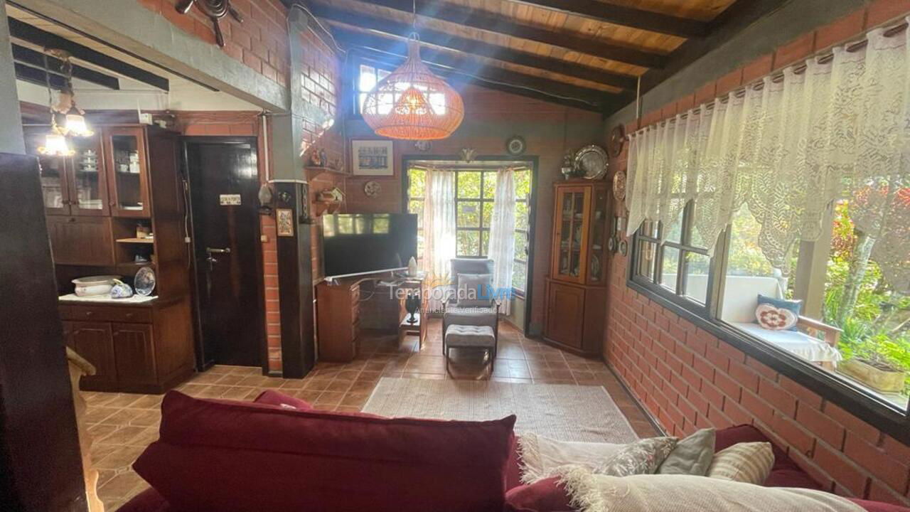 Casa para alquiler de vacaciones em Garopaba (Praia da Barra)