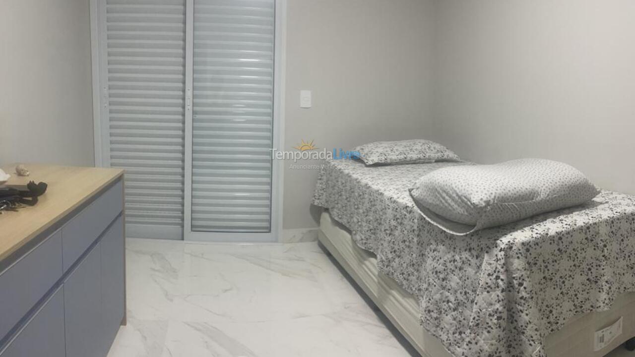 Apartamento para aluguel de temporada em Caraguatatuba (Indaiá)