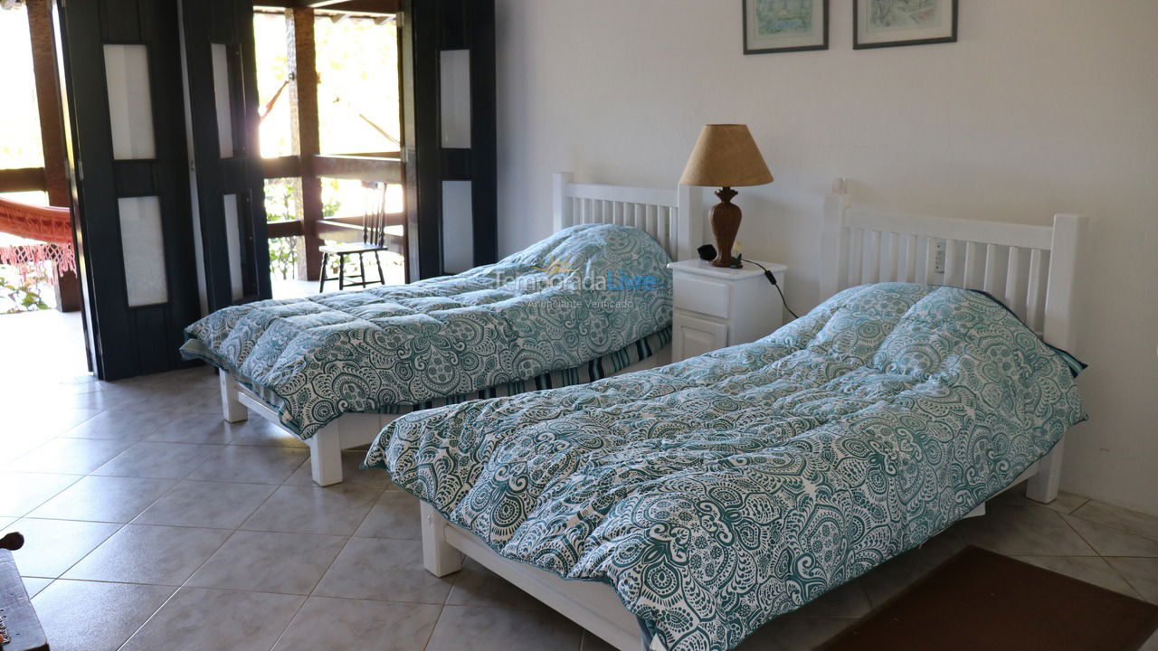 Casa para aluguel de temporada em Angra dos Reis (Praia Vermelha)