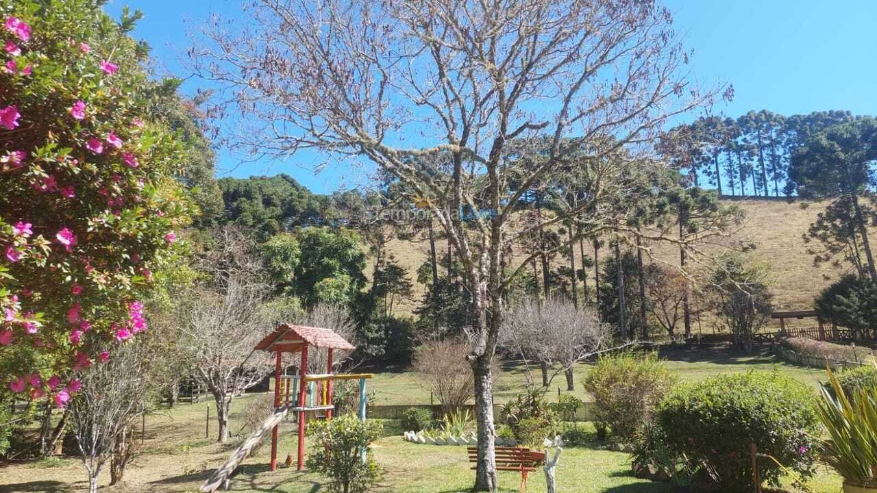 Chácara / sítio para aluguel de temporada em Gonçalves (Estrada dos Costas)