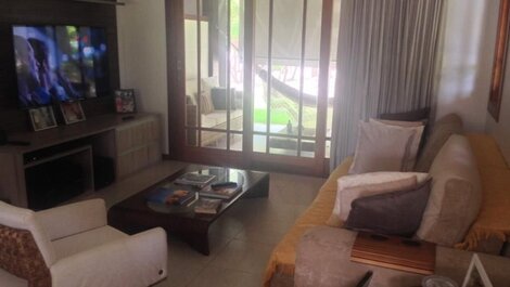 Rent a Luxury Duplex in Praia do Forte, Amenities within reach