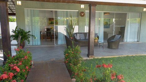 Casa con barbacoa y piscina en Guarajuba