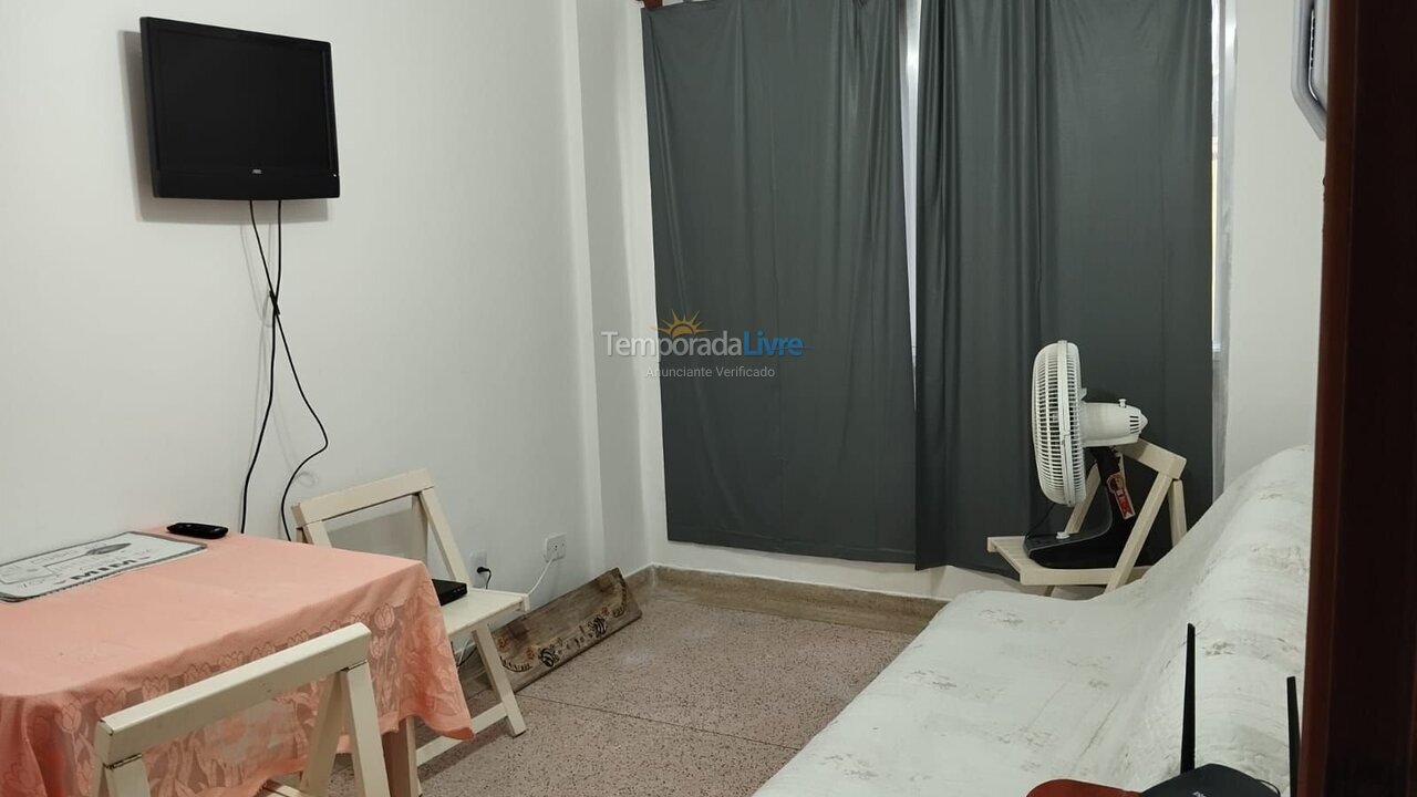 Apartamento para aluguel de temporada em Praia Grande (Praia do Caiçara)