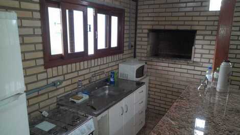 House in Praia do Rosa, for up to 6 people