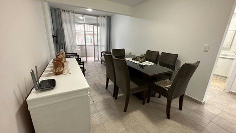 APARTMENT CENTER BC COURT OF THE SEA - 2 BEDROOMS!