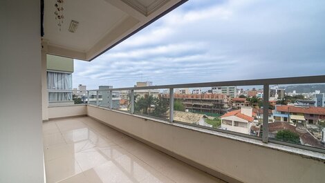 054 - Beautiful 3 bedroom apartment in the center of Bombas