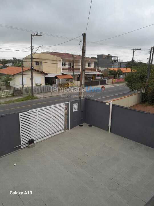 Casa para alquiler de vacaciones em Itapoá (Barra do Saí)