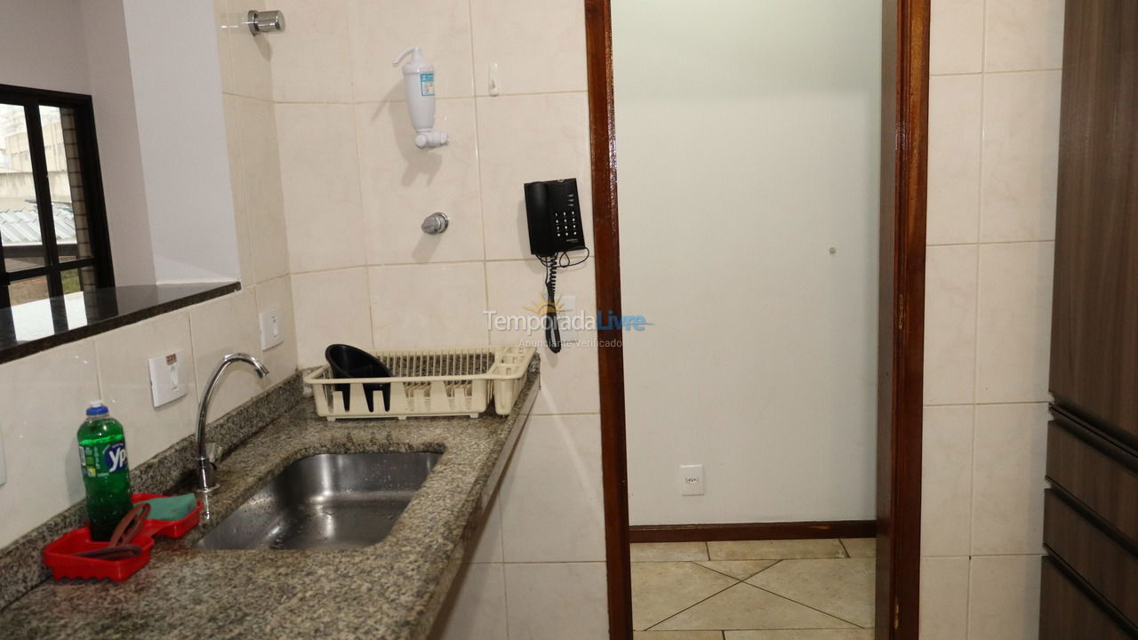 Apartamento para aluguel de temporada em Guarujá (Enseada)