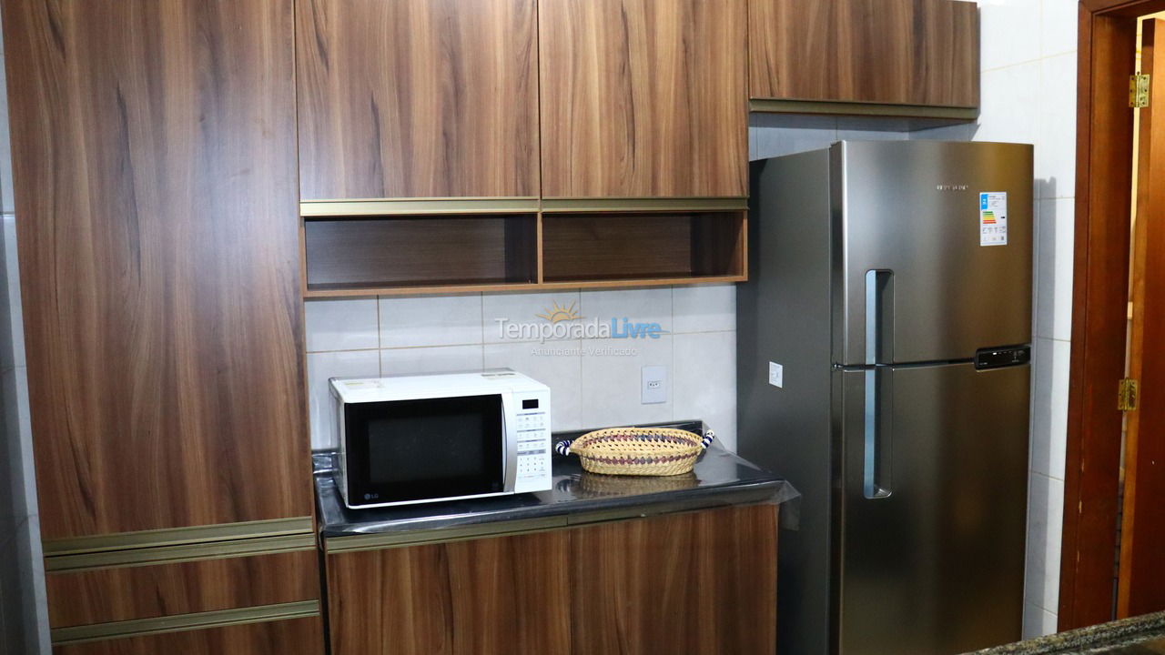 Apartamento para aluguel de temporada em Guarujá (Enseada)