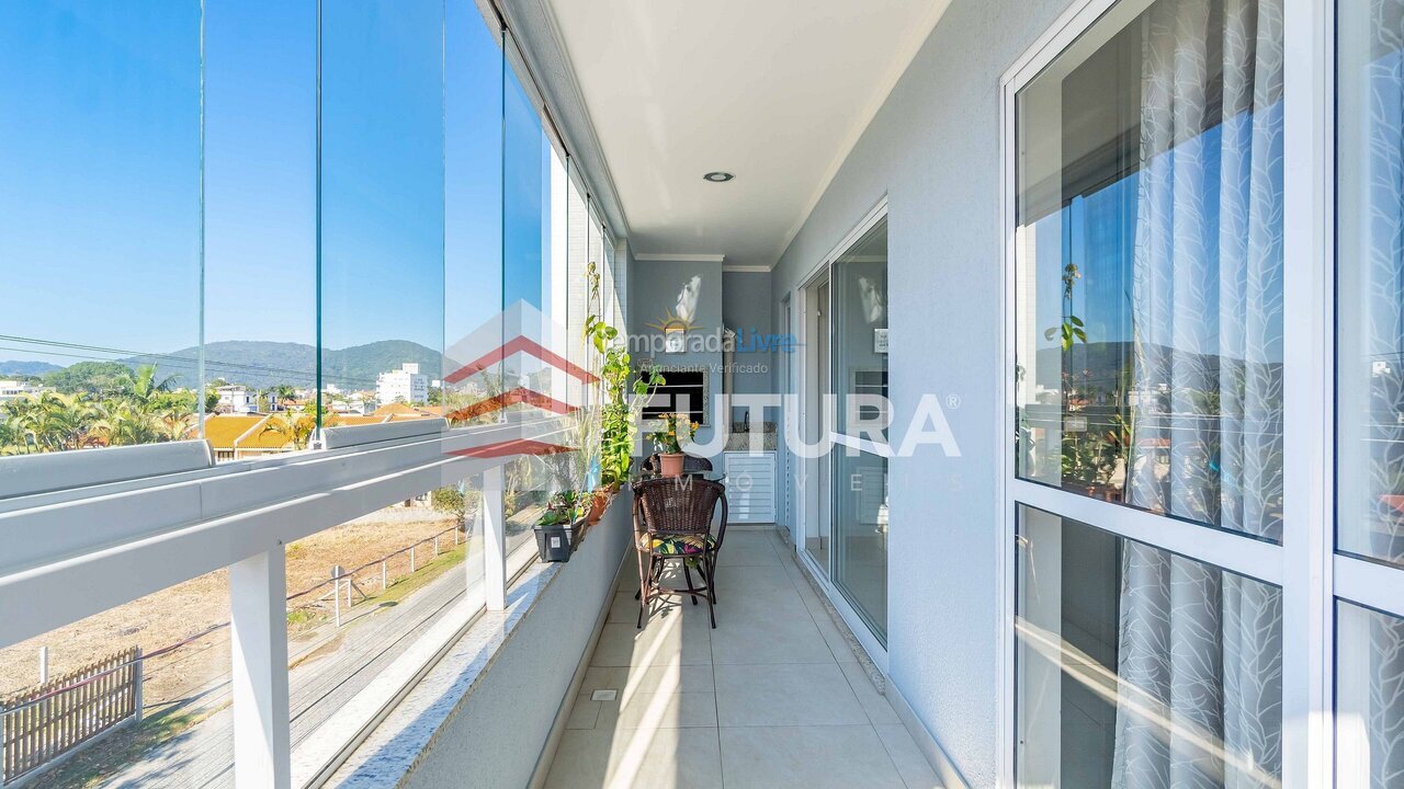 Apartamento para alquiler de vacaciones em Bombinhas (Praia de Bombas)