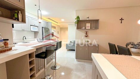 APARTAMENTO DE ALTO STANDARD CON PISCINA EN BOMBS