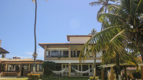 Casa em frente ao mar, 5 suítes