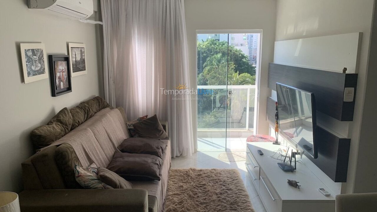 Apartamento para aluguel de temporada em Balneário Camboriú (Centro)