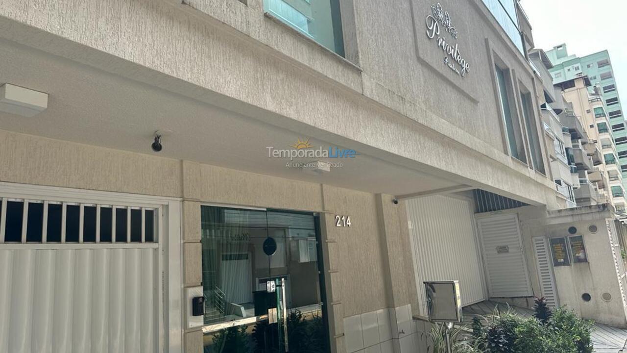 Apartamento para alquiler de vacaciones em Itapema (Meia Praia)